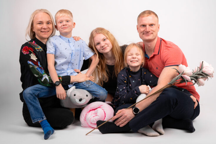 Brit ja Maido mesipuu, Milos reklaam